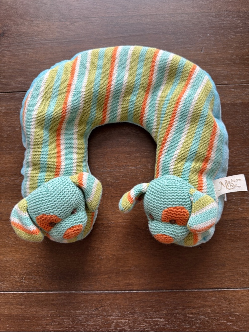 100% Cotton Maison Chic Knit Travel Pillow, Dog